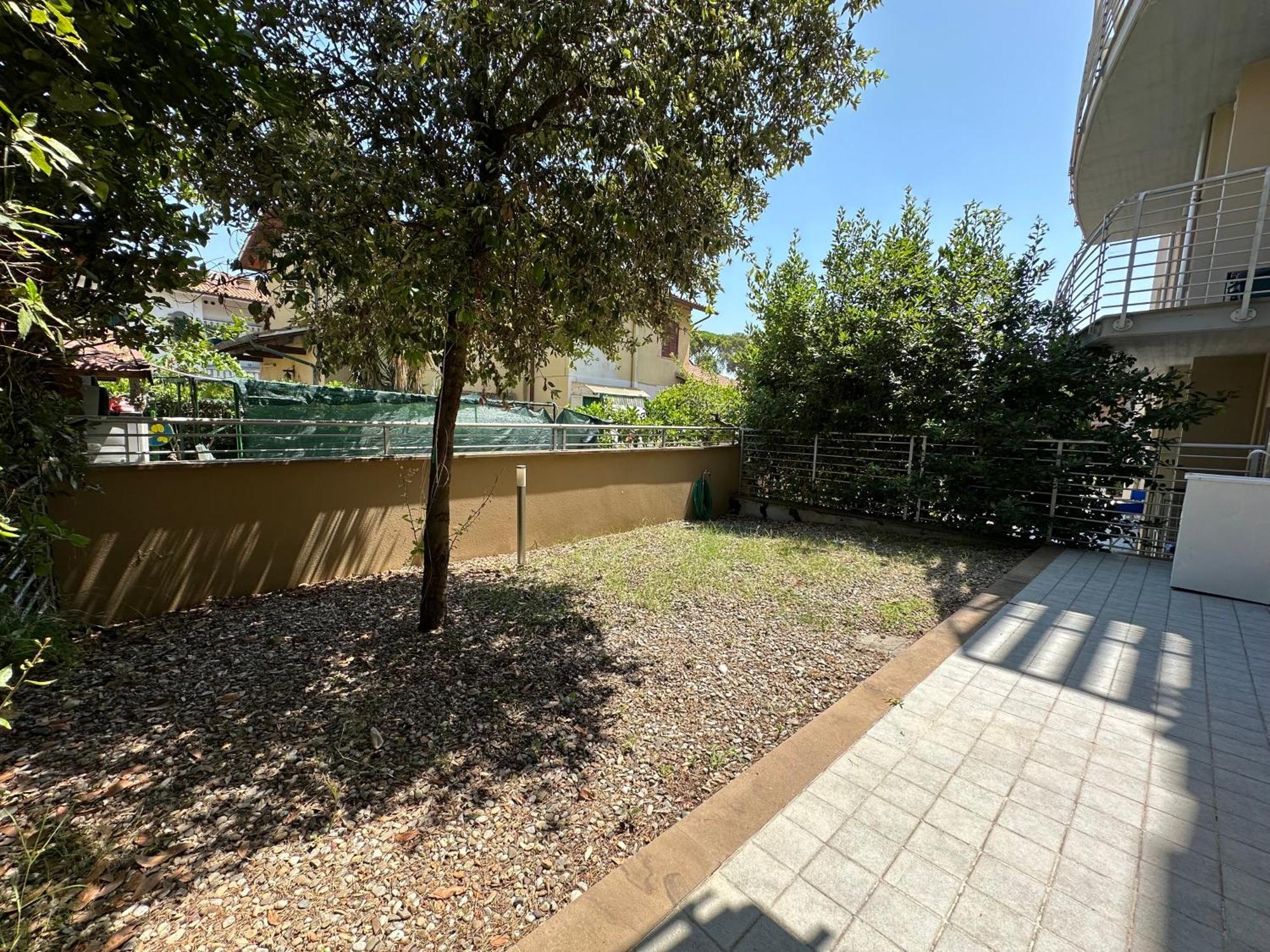 Ferienwohnung Residenza Venus Castiglioncello Exterior foto