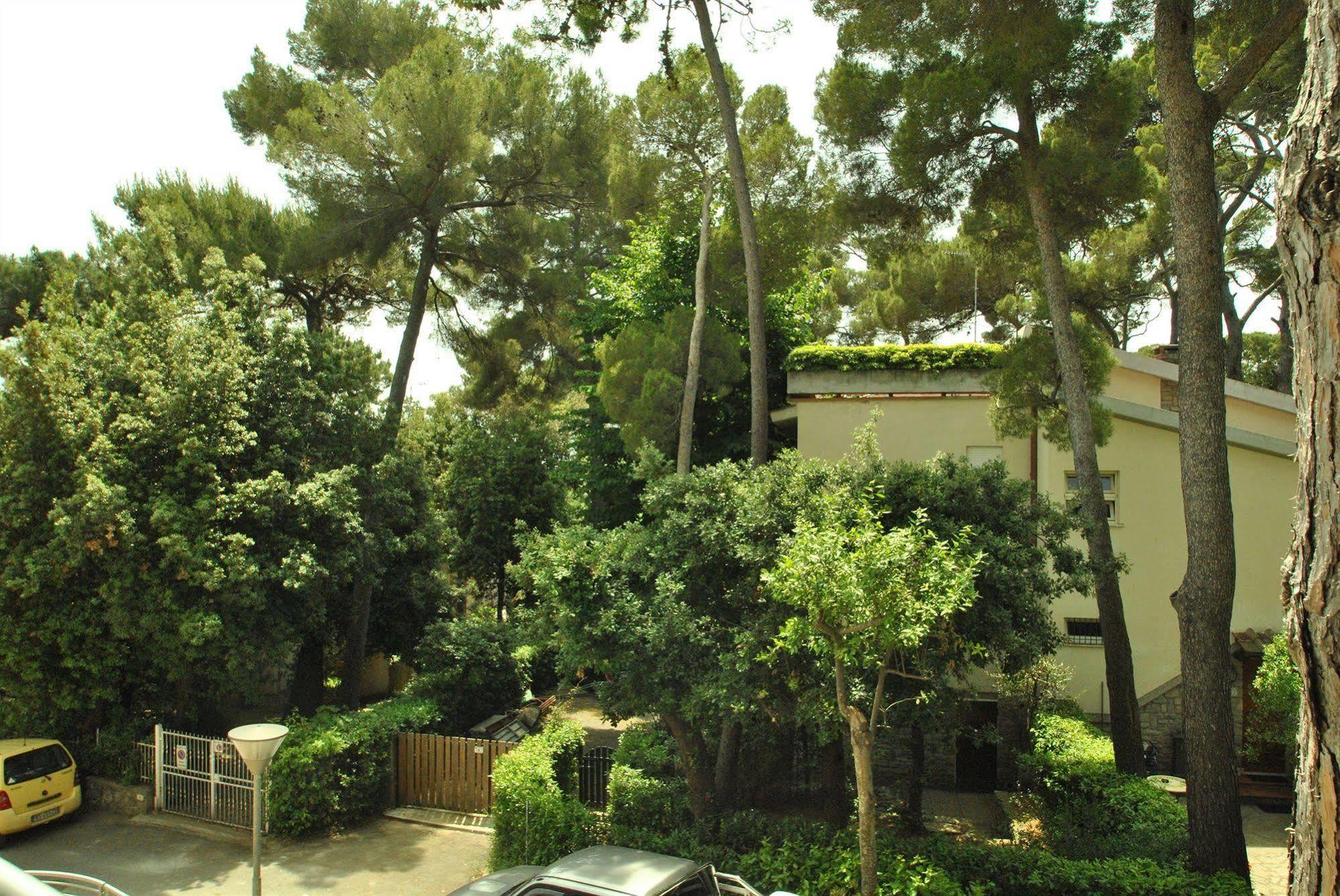 Ferienwohnung Residenza Venus Castiglioncello Exterior foto